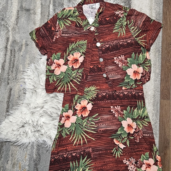 Vintage Burgundy Hawaiian Dress Set - Picture 2 of 5